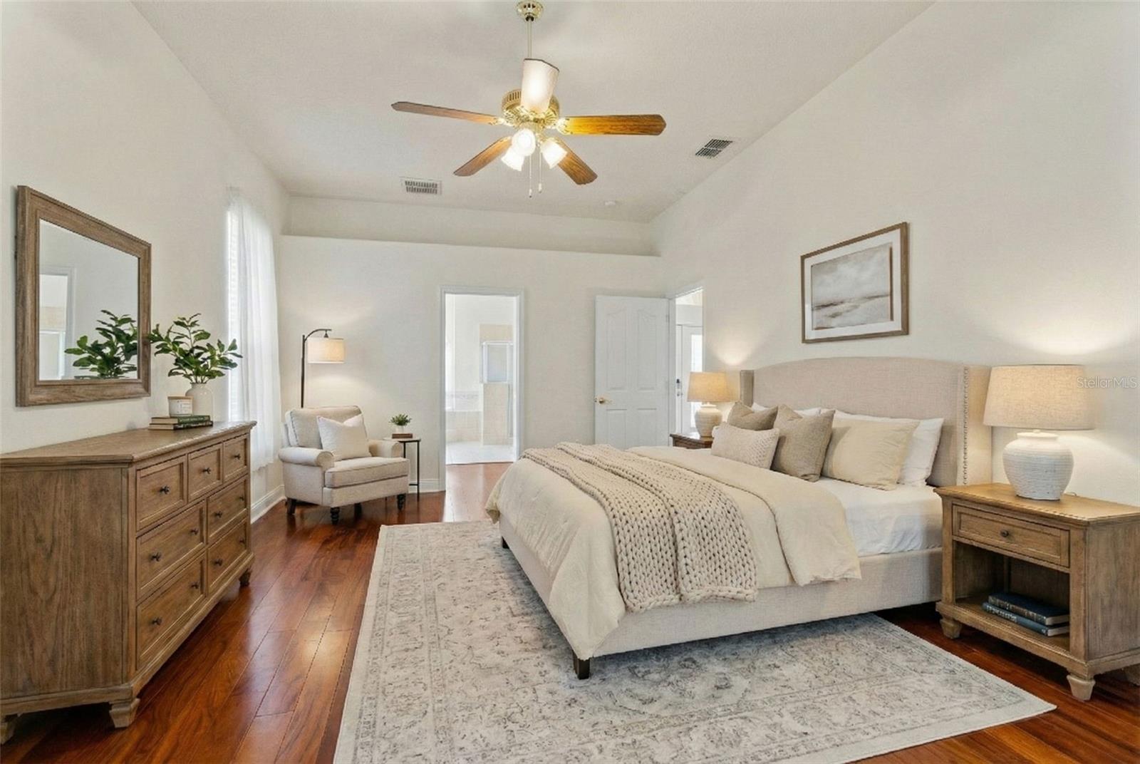 PRISTINE PLACE PH 5 - Residential