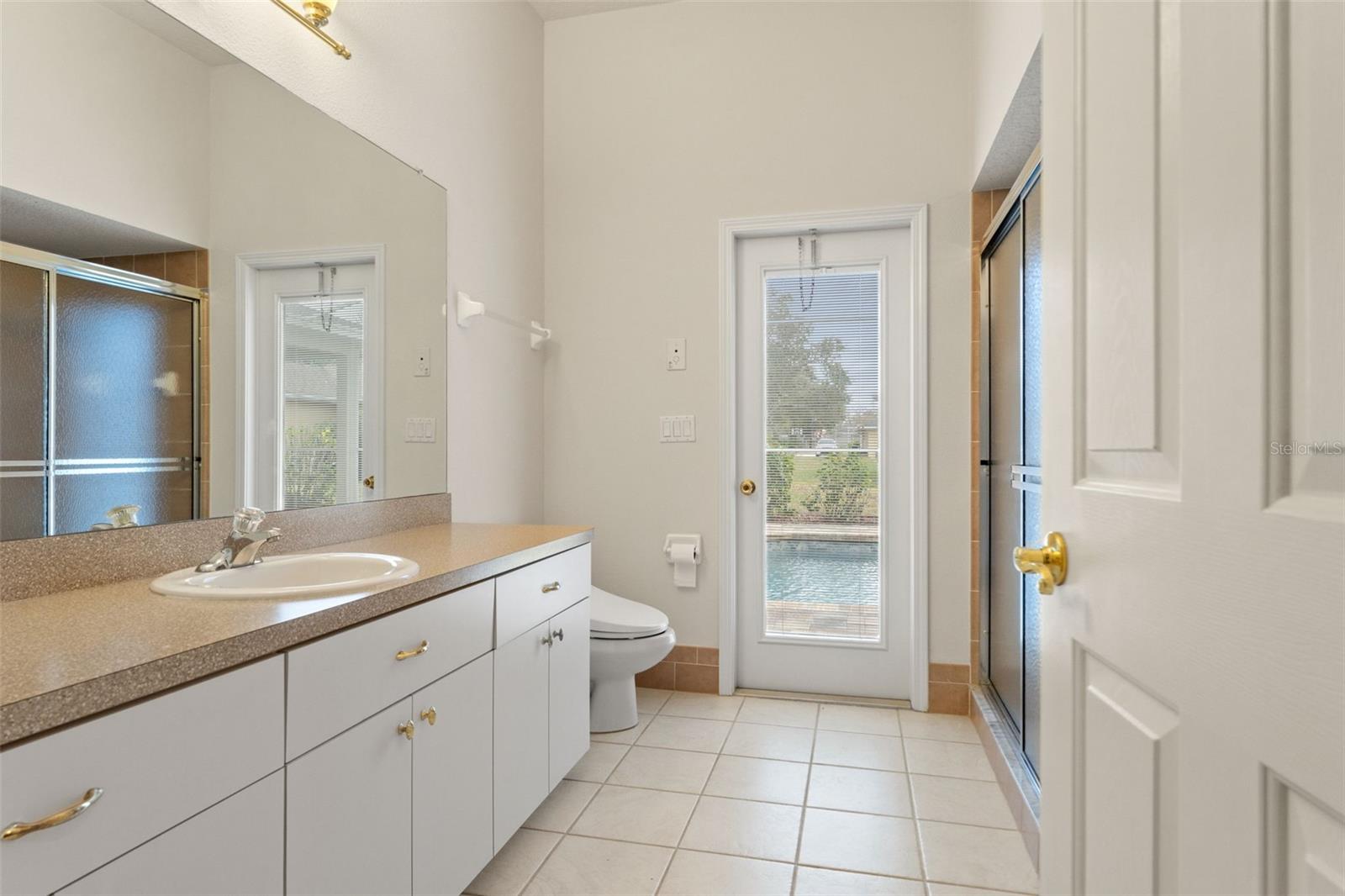 PRISTINE PLACE PH 5 - Residential