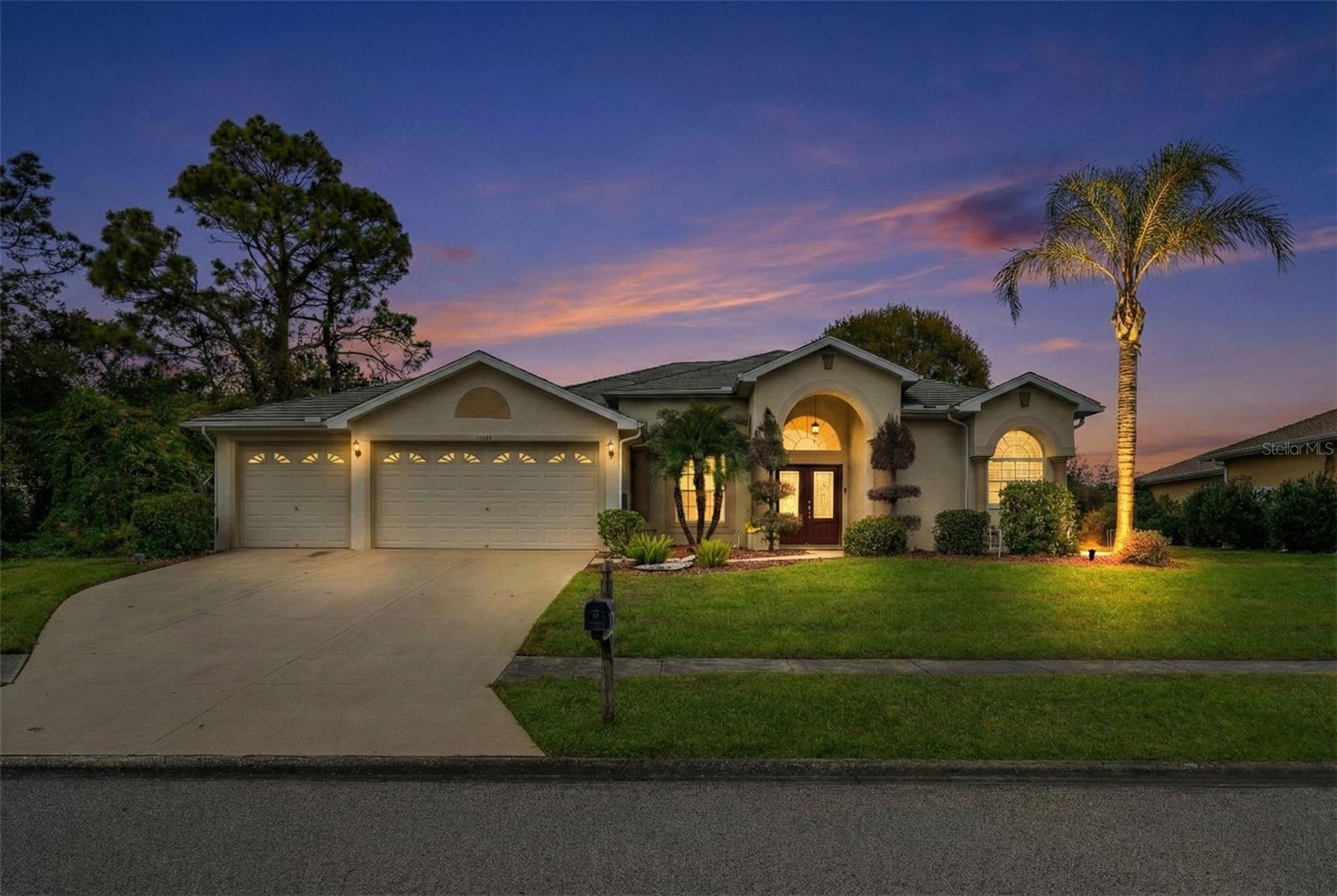 PRISTINE PLACE PH 5 - Residential