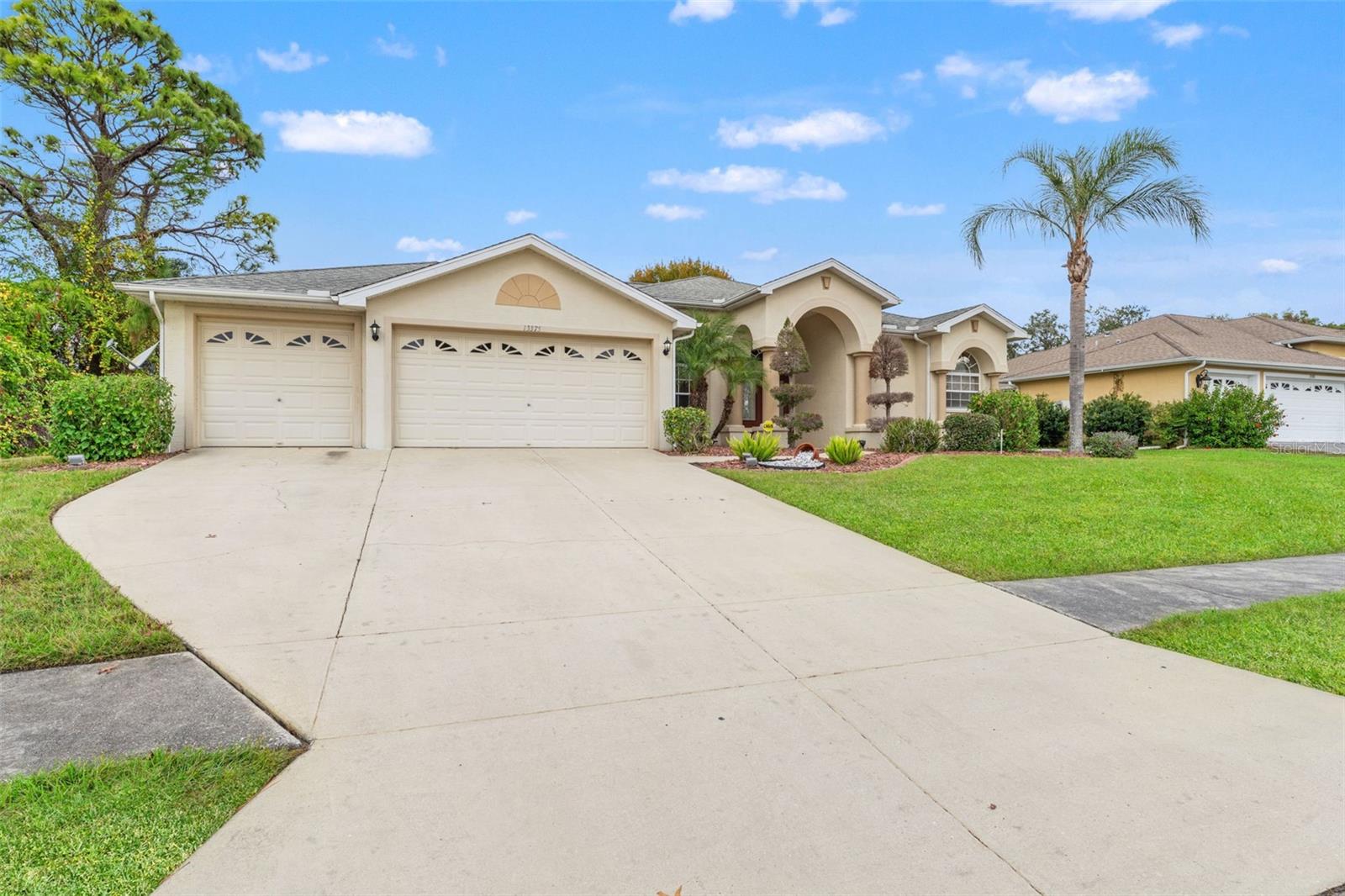 PRISTINE PLACE PH 5 - Residential