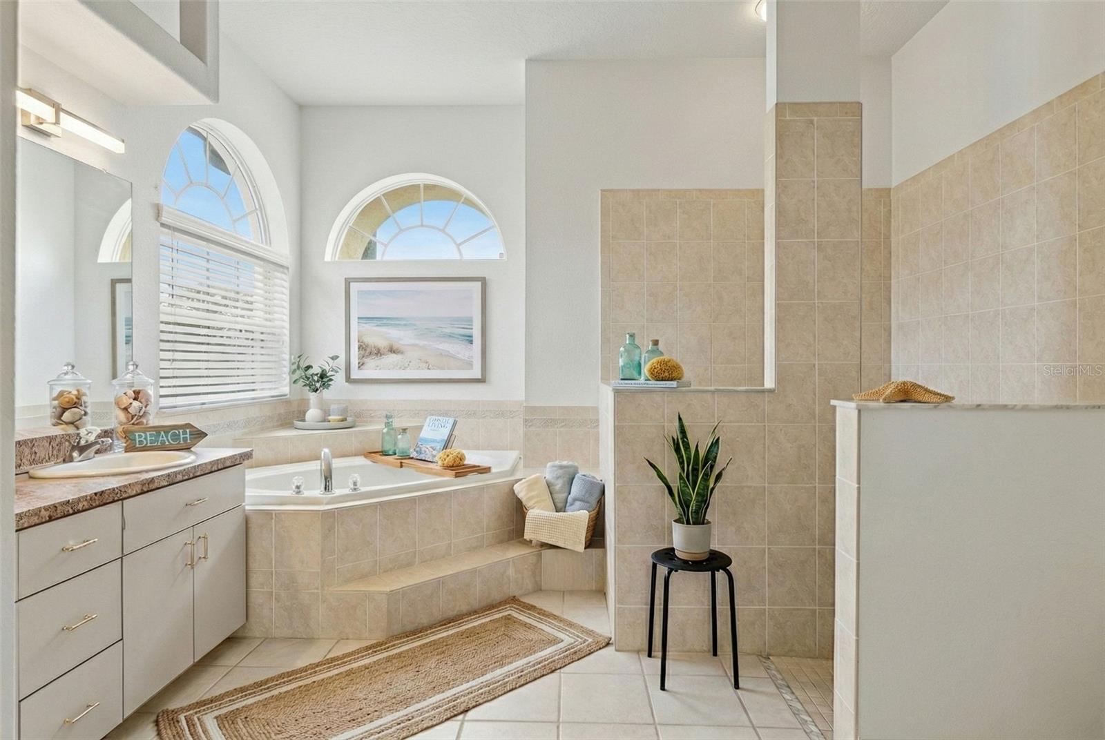 PRISTINE PLACE PH 5 - Residential