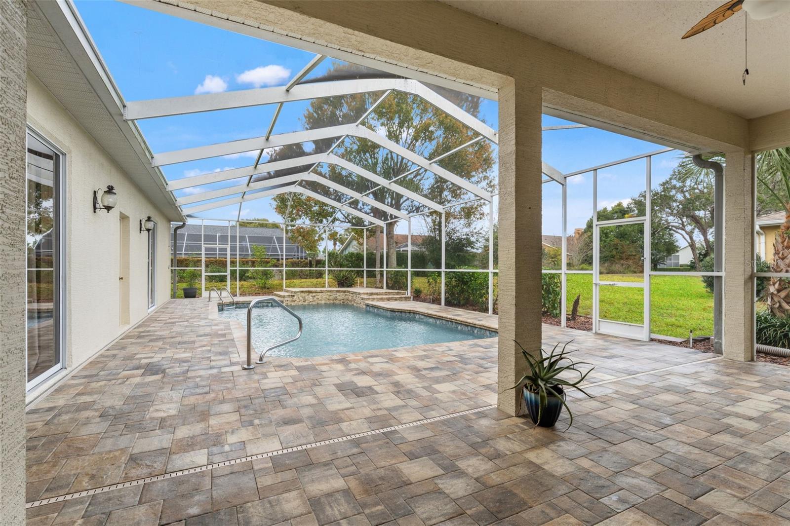 PRISTINE PLACE PH 5 - Residential