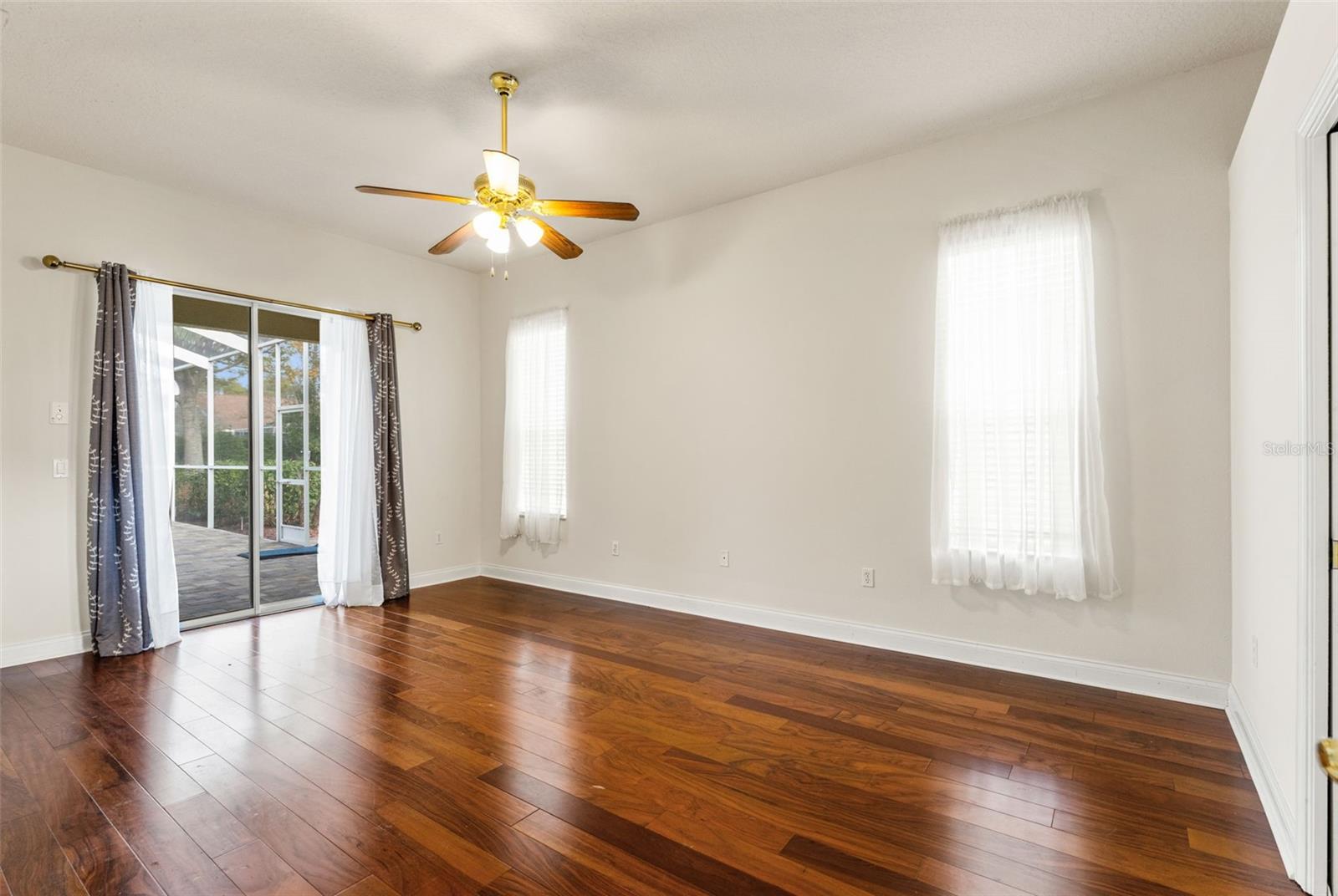 PRISTINE PLACE PH 5 - Residential