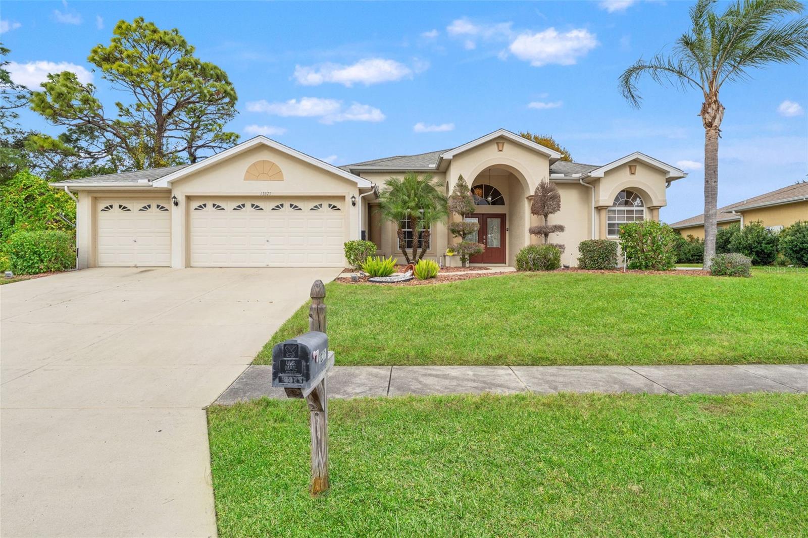 PRISTINE PLACE PH 5 - Residential