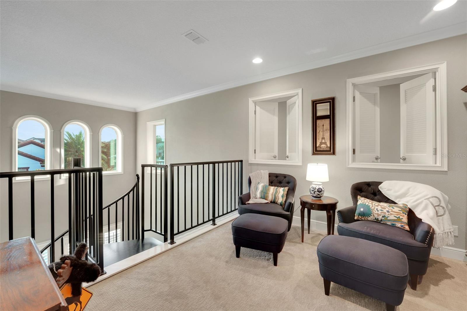 STEEPLE CHASE - Residential