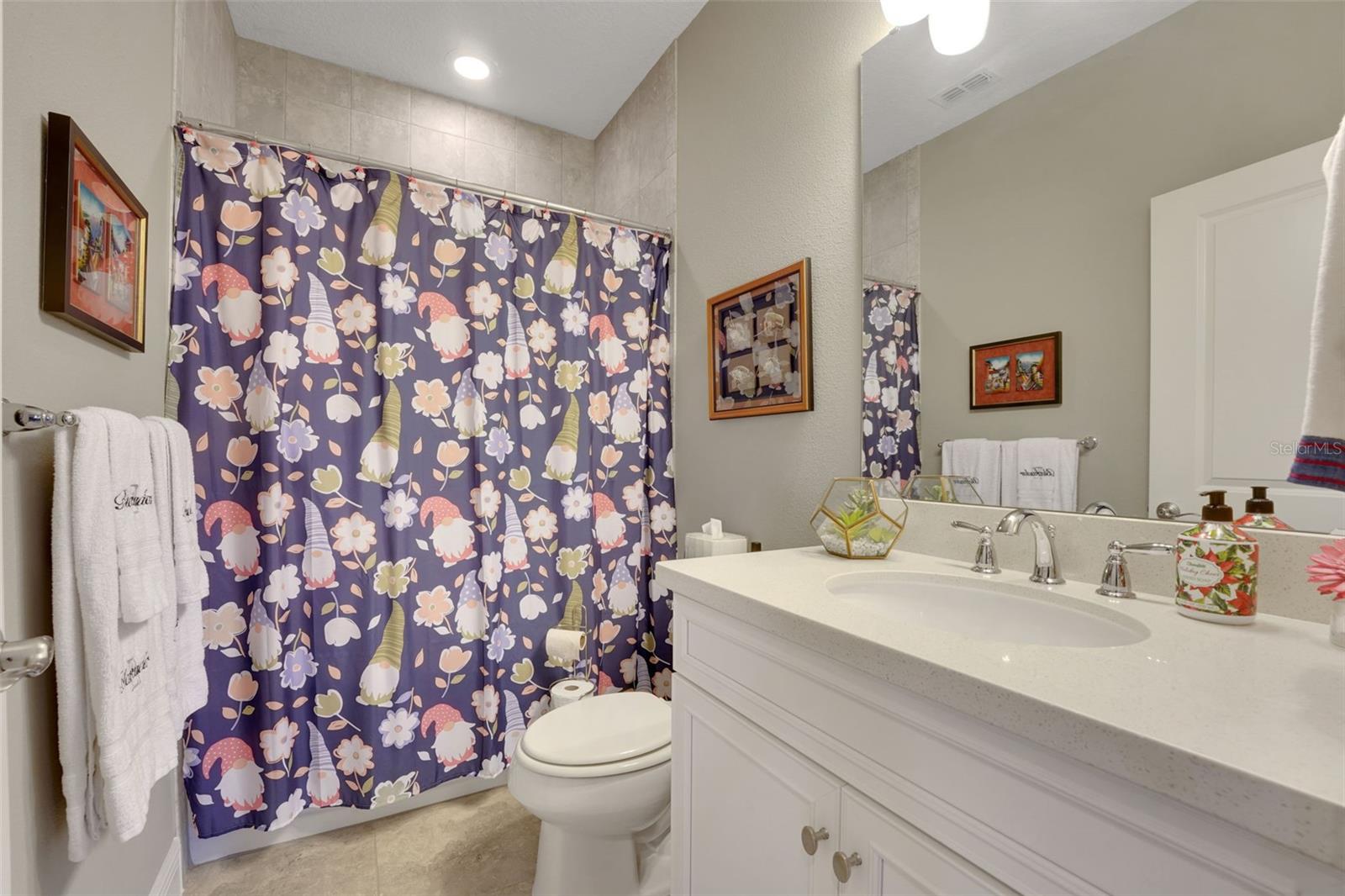 STEEPLE CHASE - Residential