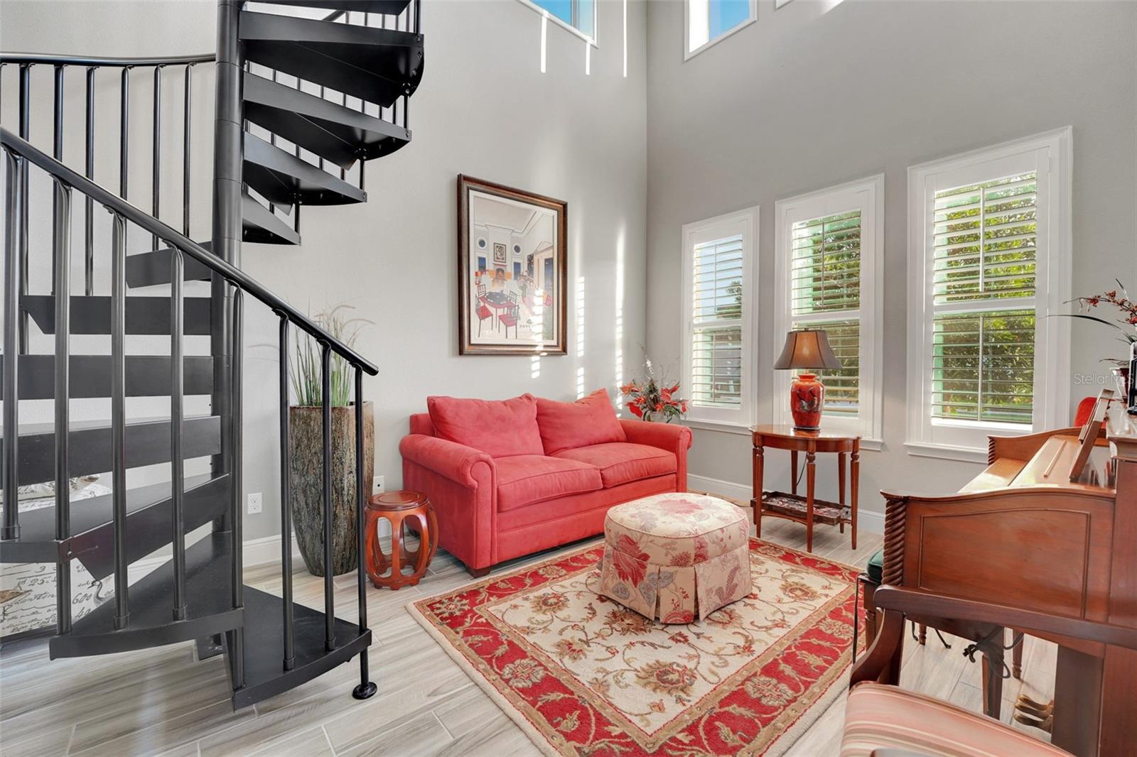 STEEPLE CHASE - Residential