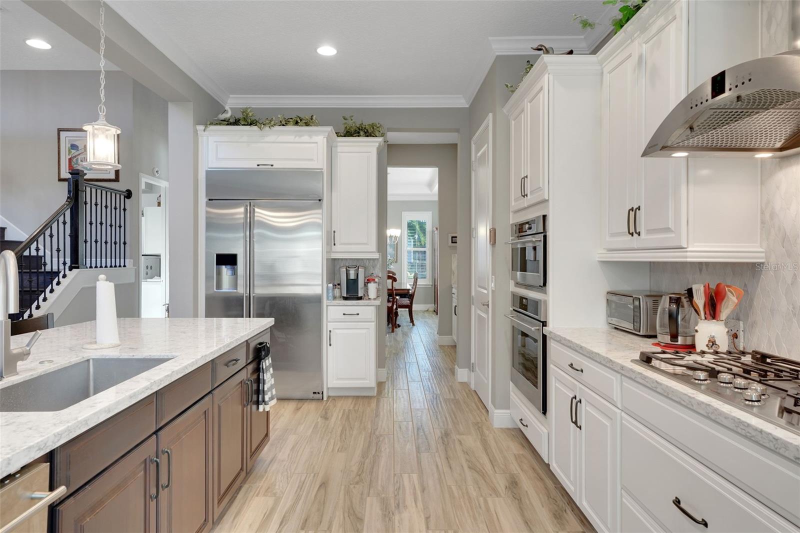 STEEPLE CHASE - Residential