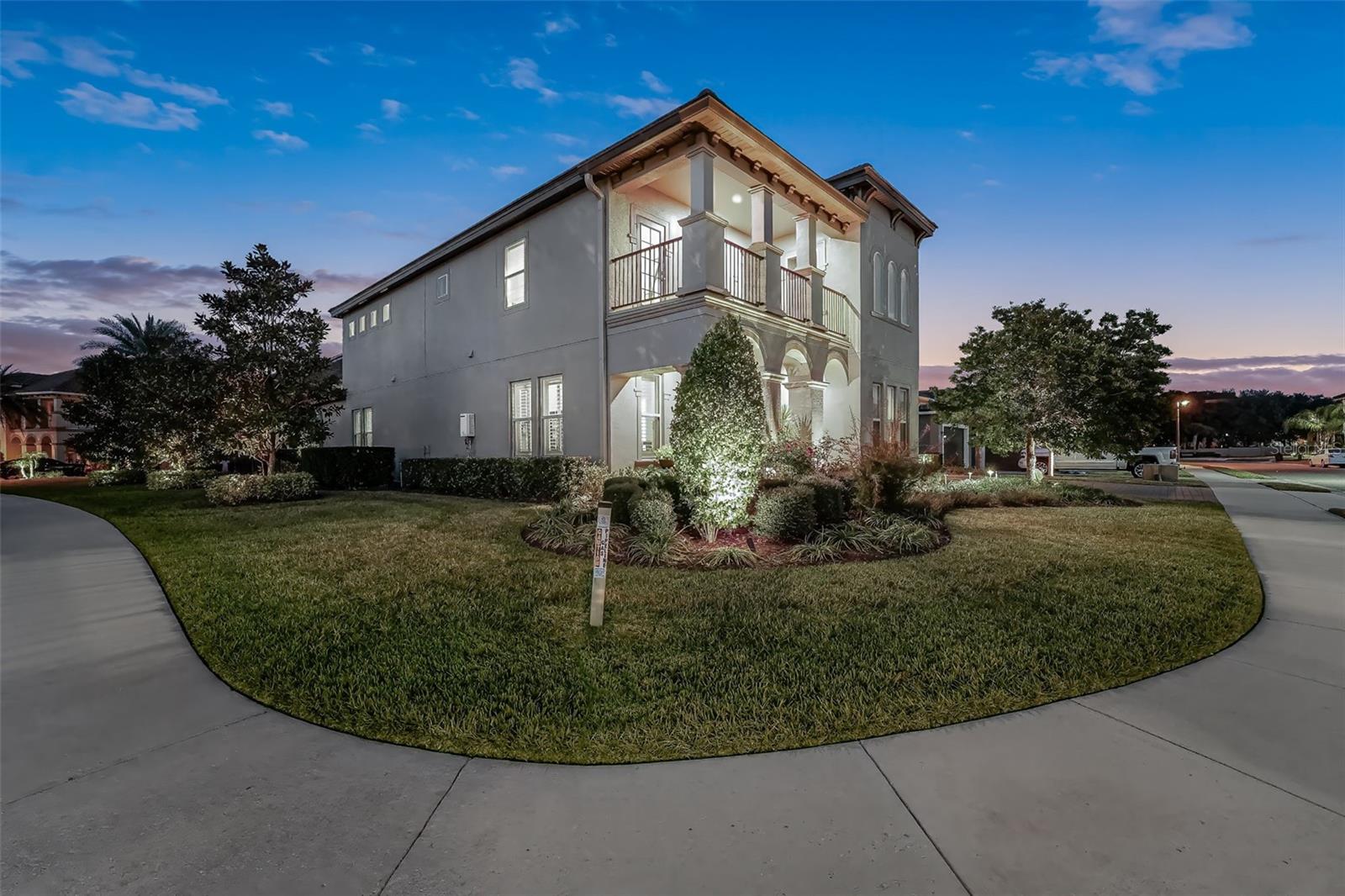 STEEPLE CHASE - Residential