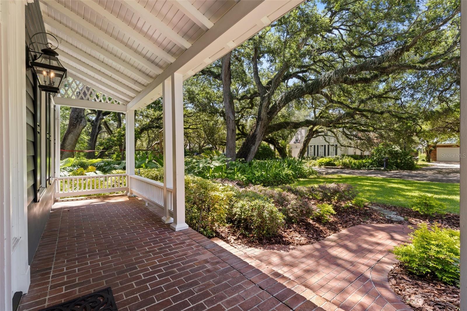 VILLA ROSA PARK - Residential Lease