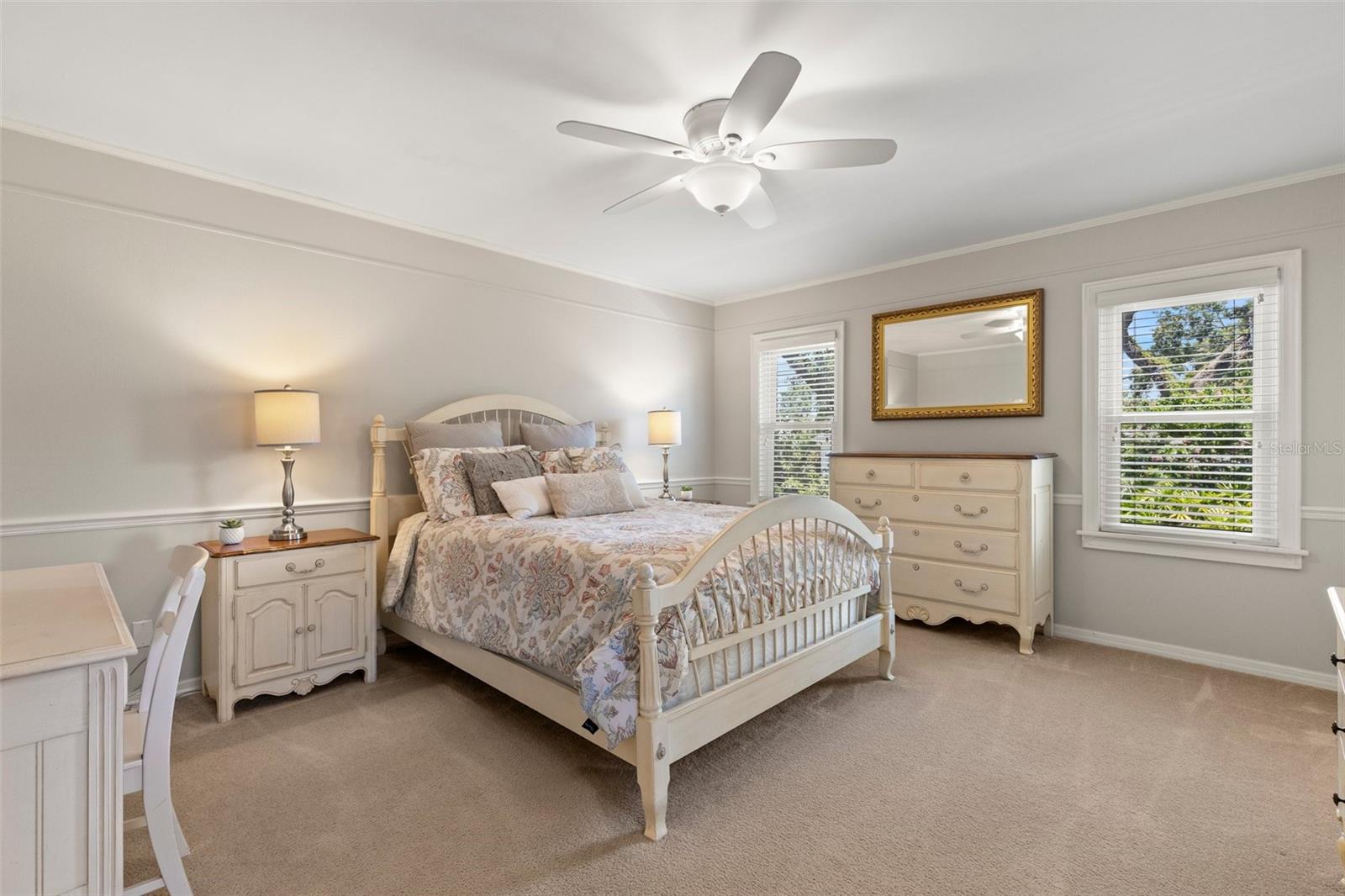 VILLA ROSA PARK - Residential Lease