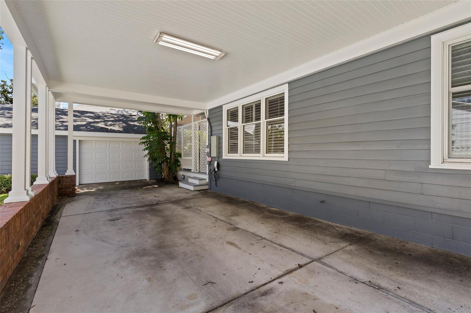 VILLA ROSA PARK - Residential Lease