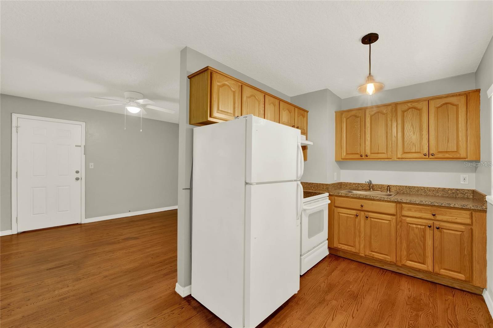 ORANGE PARK SUB - Residential Lease