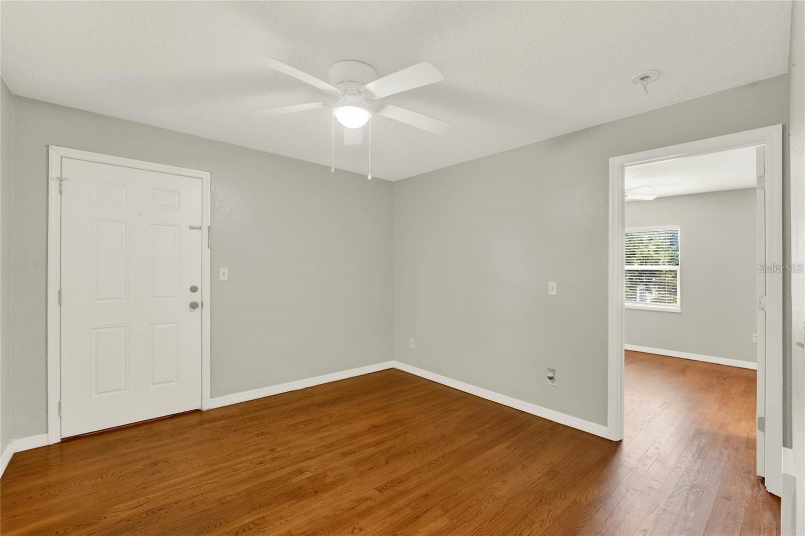 ORANGE PARK SUB - Residential Lease