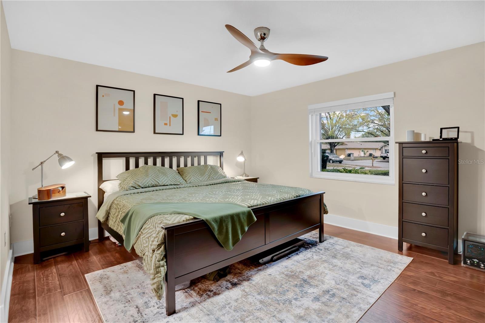 HARBOR EAST - Residential