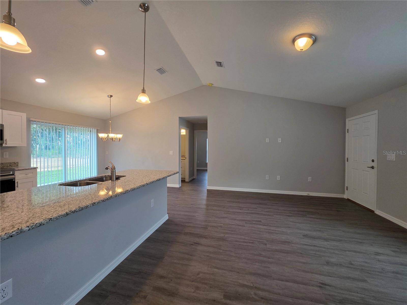 RAINBOW LAKES ESTATE - Residential