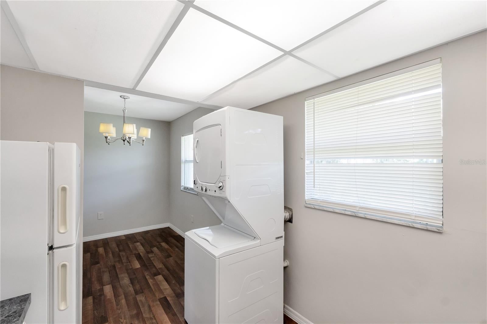 201 KINGS BOULEVARD 5