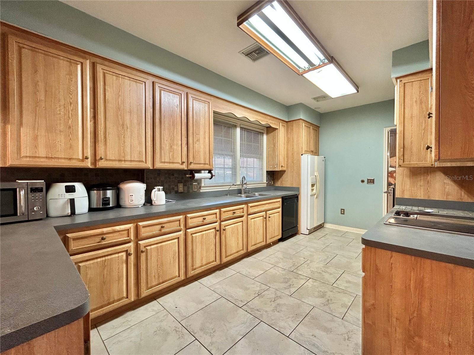 C M LOVE'S SUBDIVISION - Residential