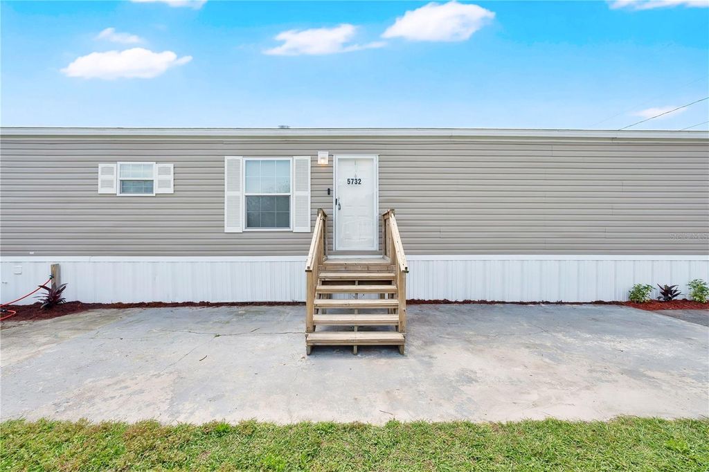 Photo of 5732 Windsong Lane, Lakeland, FL 33811 (MLS # L4960637)