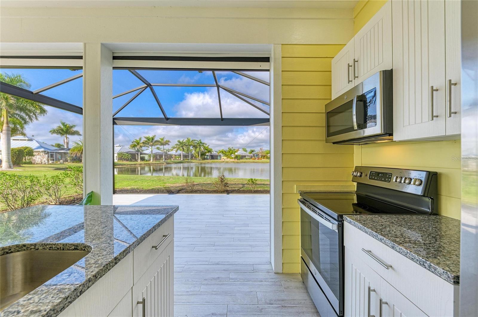 THORNTON CRK MOTORCOACH RESIDENCE - Residential