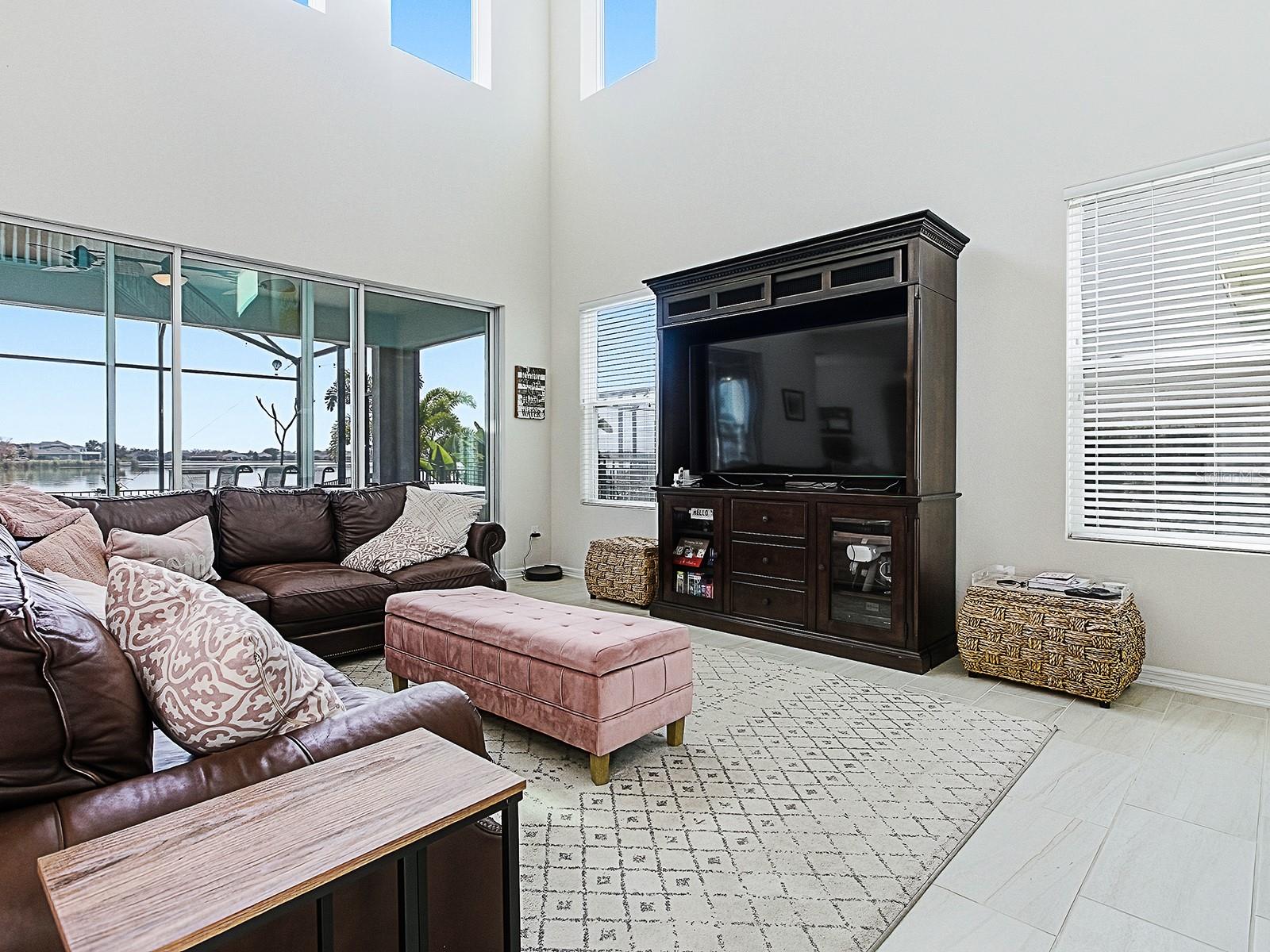 WATERSIDE POINTE PH 3 - Residential