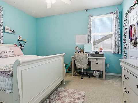 Tiny photo for 417 Blue Cypress Drive, Groveland, FL 34736 (MLS # G5106247)