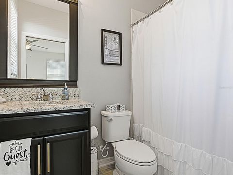 Tiny photo for 417 Blue Cypress Drive, Groveland, FL 34736 (MLS # G5106247)