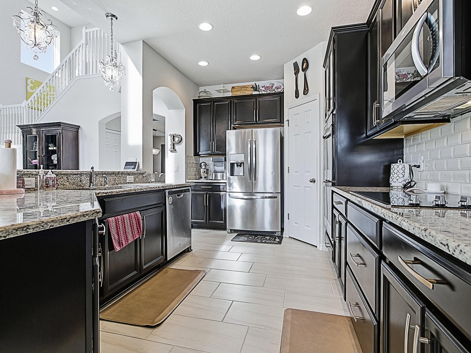 WATERSIDE POINTE PH 3 - Residential