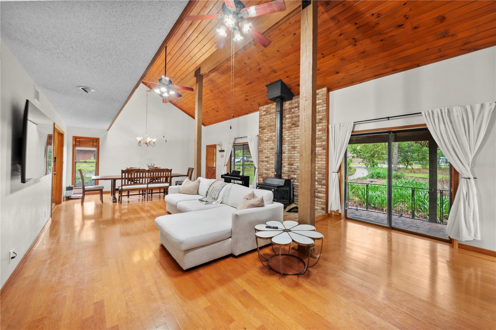 SHADOW WOODS ADD 01 - Residential