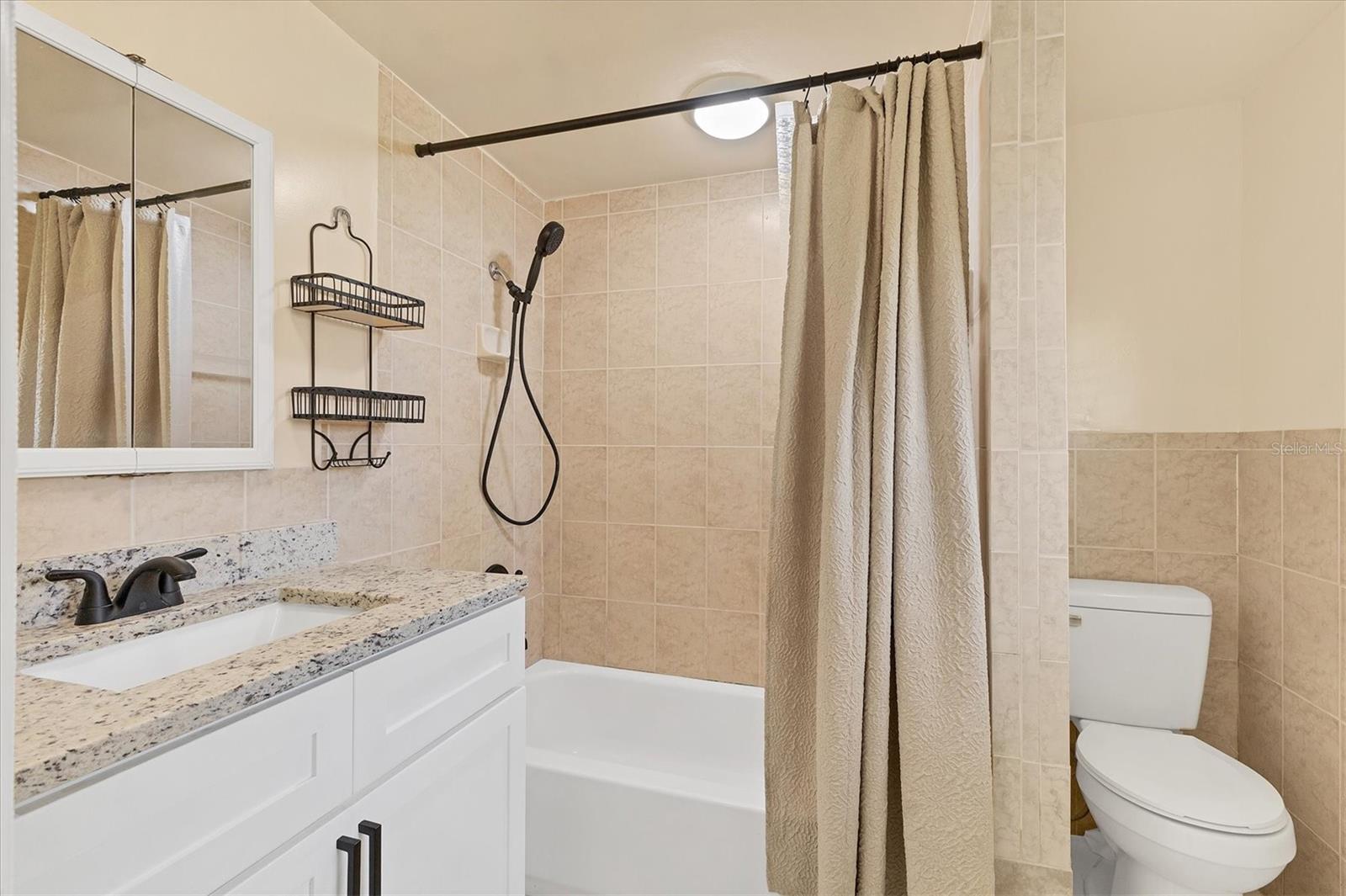 PLAMORE SUB - Residential