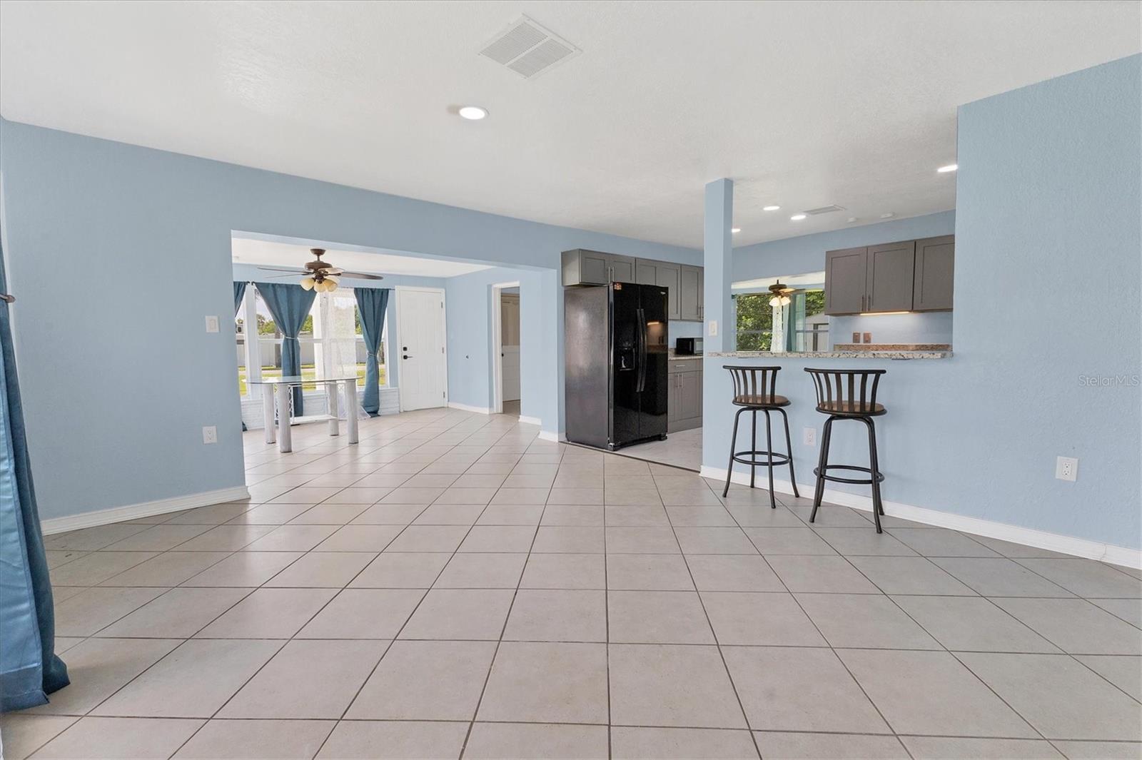 PLAMORE SUB - Residential