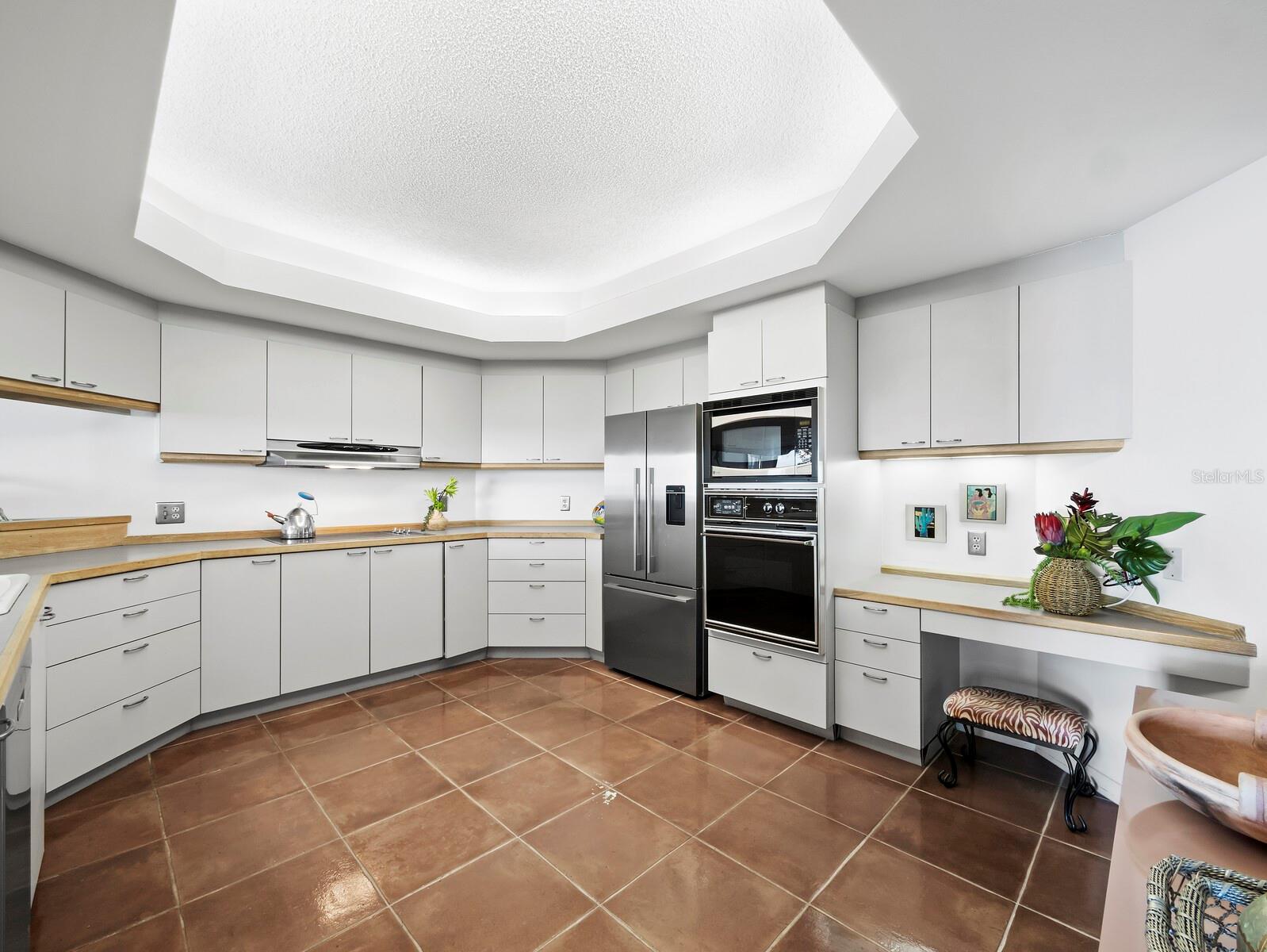 FAIRWAY BAY 3 - Residential
