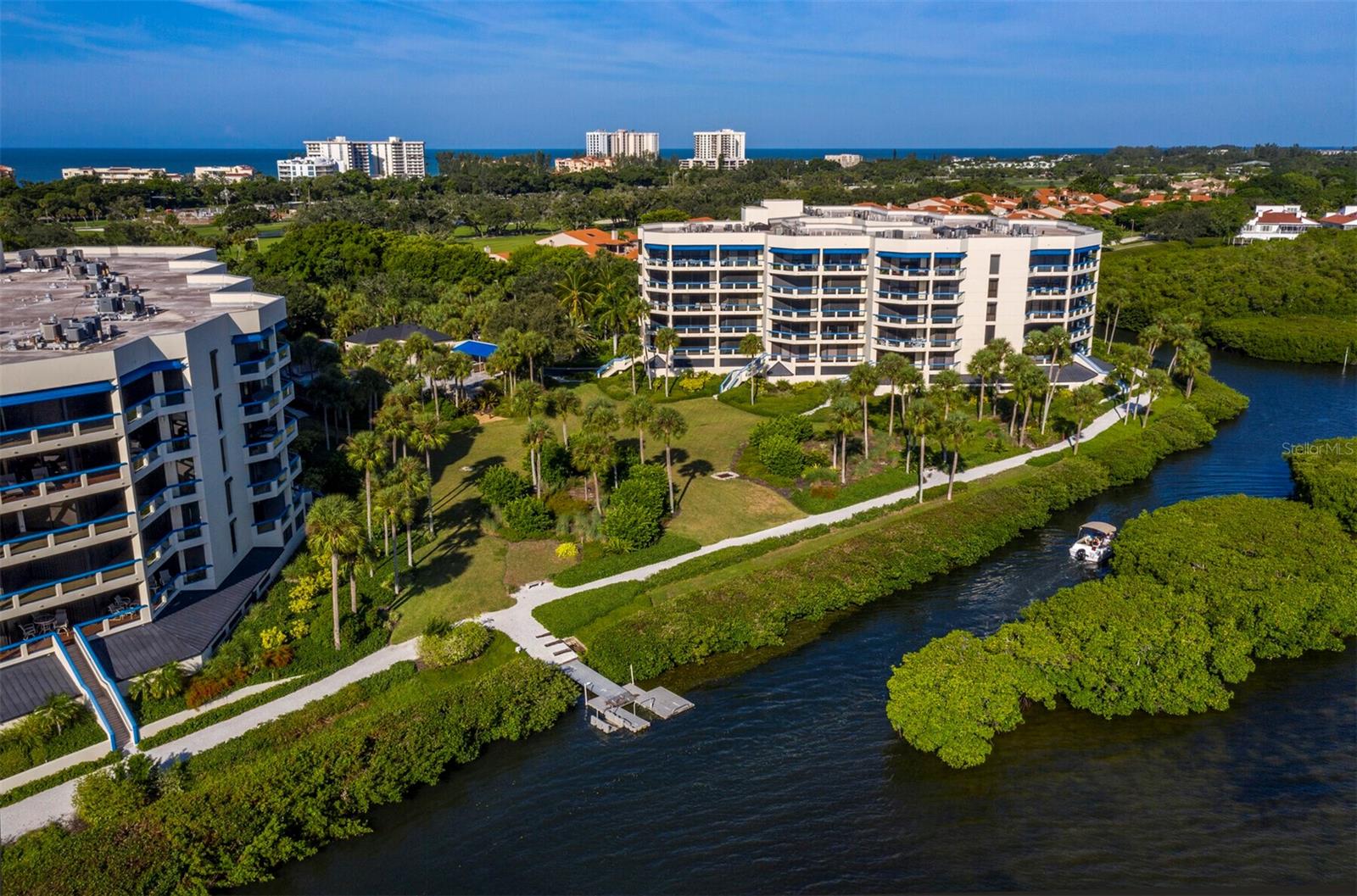 FAIRWAY BAY 3 - Residential