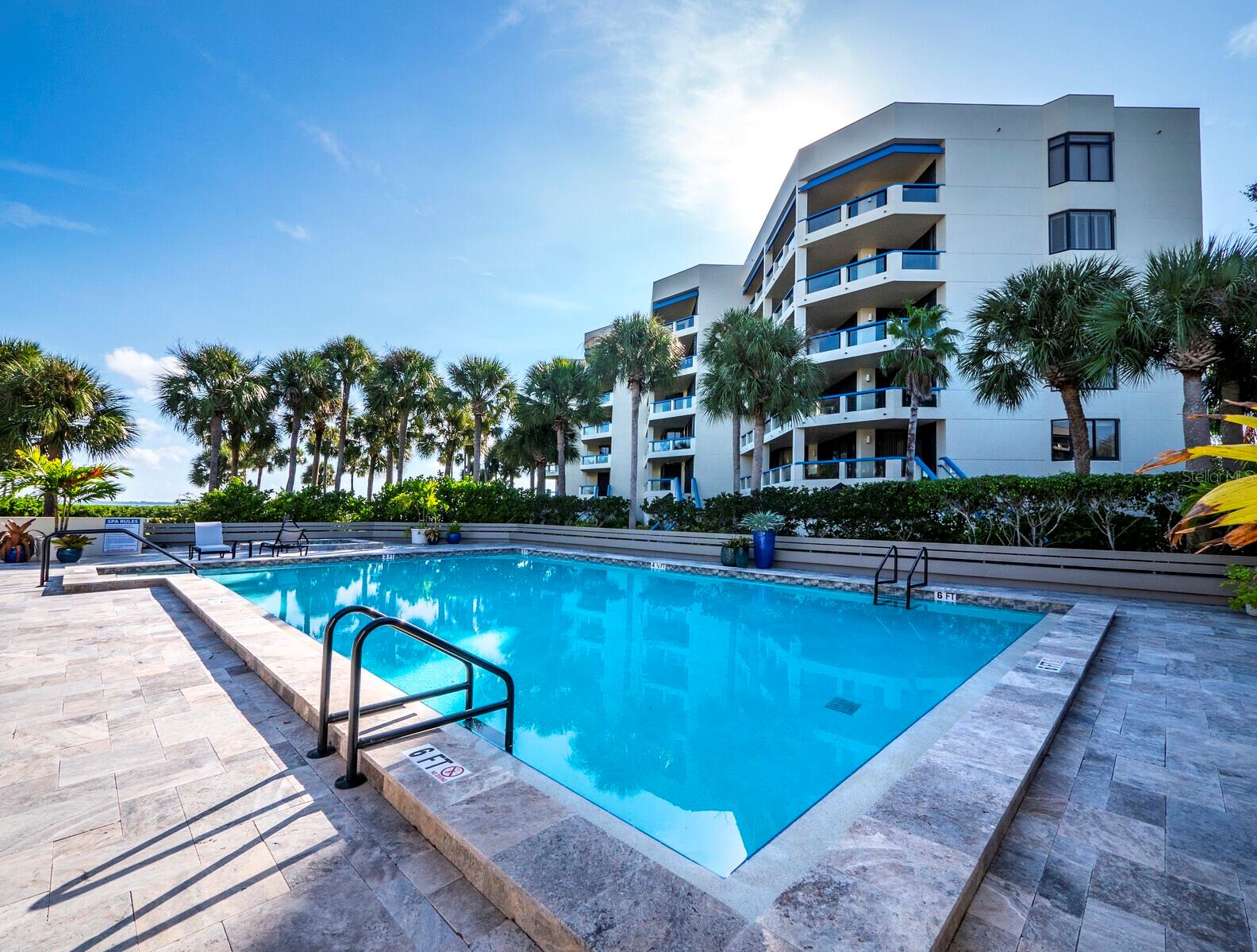 FAIRWAY BAY 3 - Residential