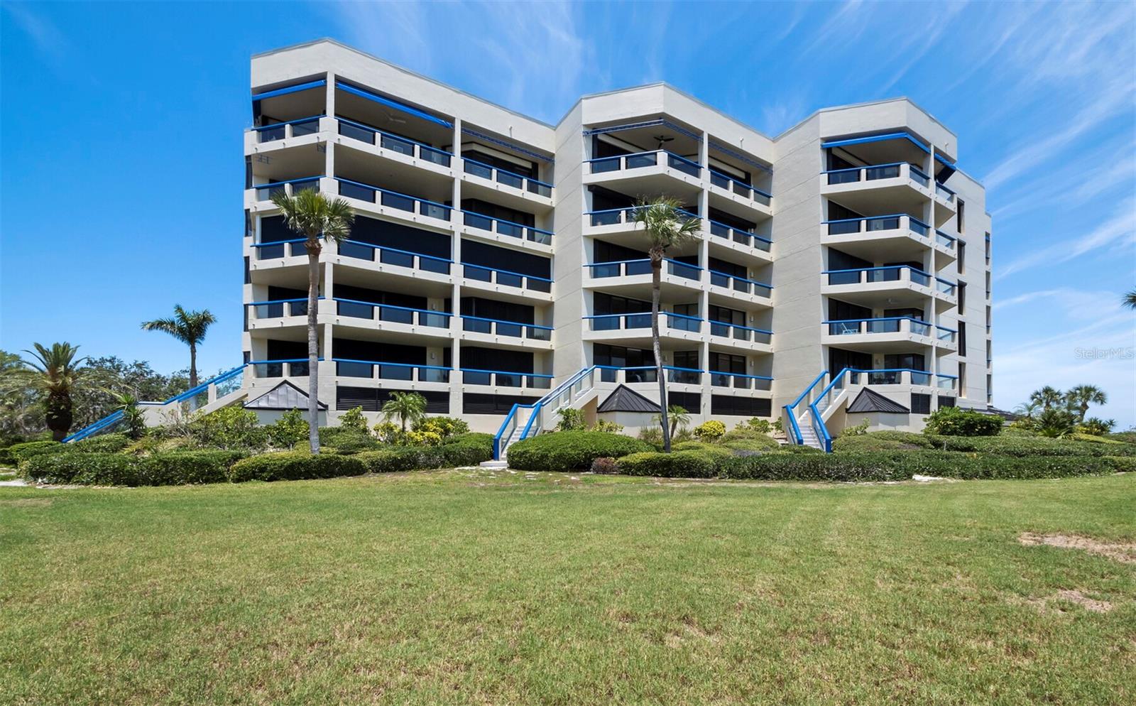 FAIRWAY BAY 3 - Residential