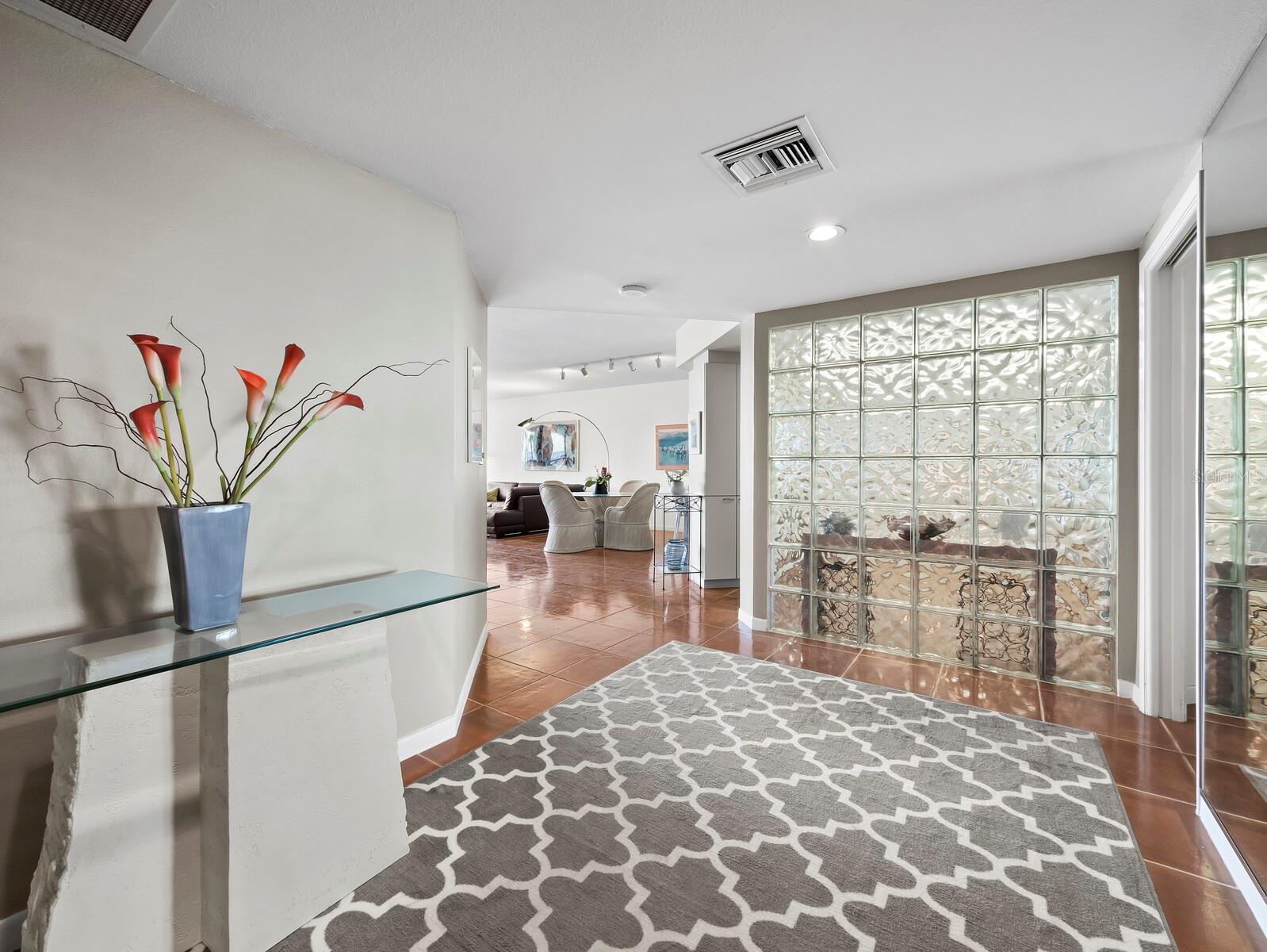 FAIRWAY BAY 3 - Residential
