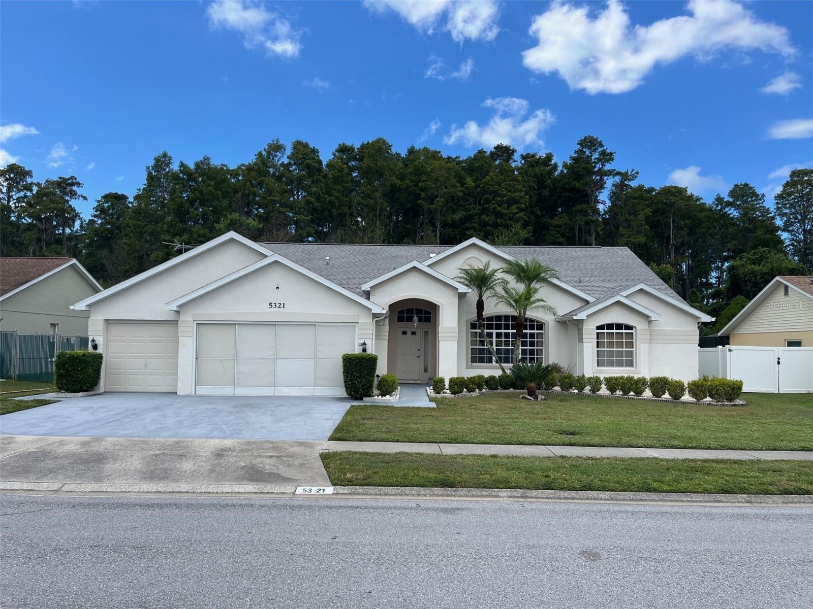 HUNTERS RIDGE - Residential Lease