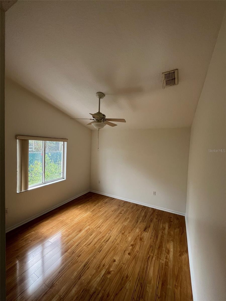 HUNTERS RIDGE - Residential Lease