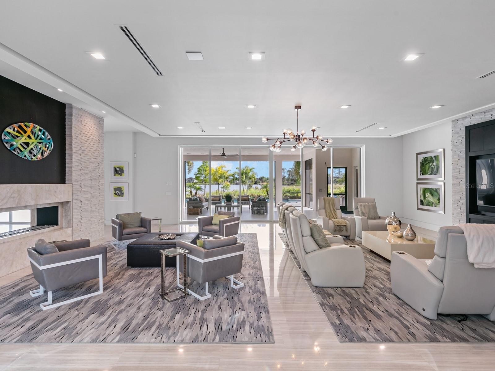 CASA DEL LAGO REP - Residential