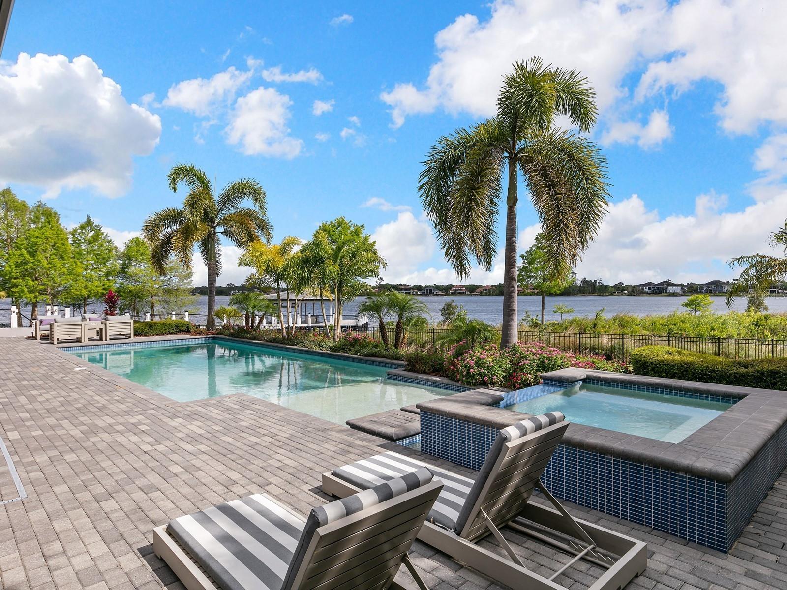 CASA DEL LAGO REP - Residential