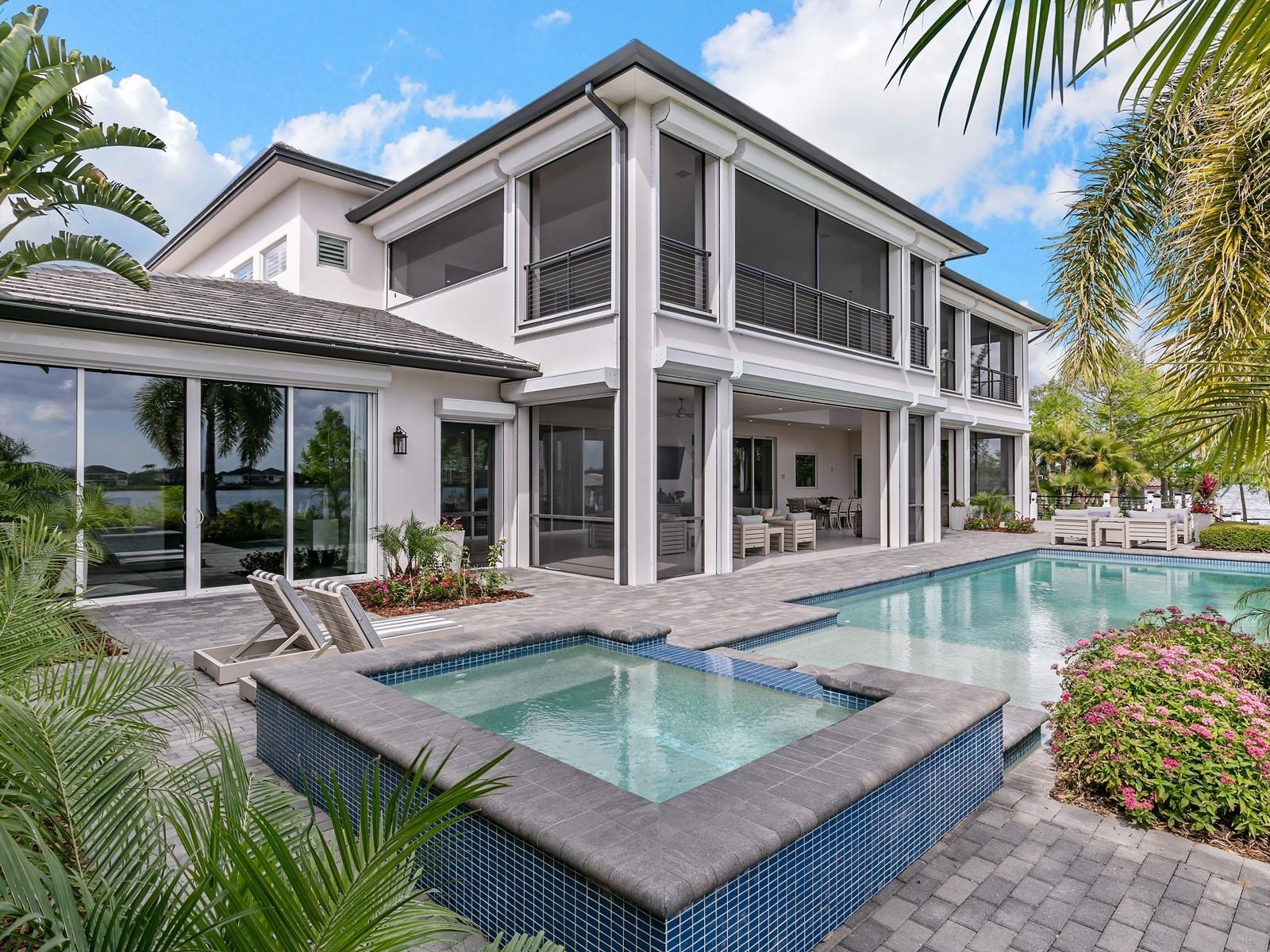 CASA DEL LAGO REP - Residential