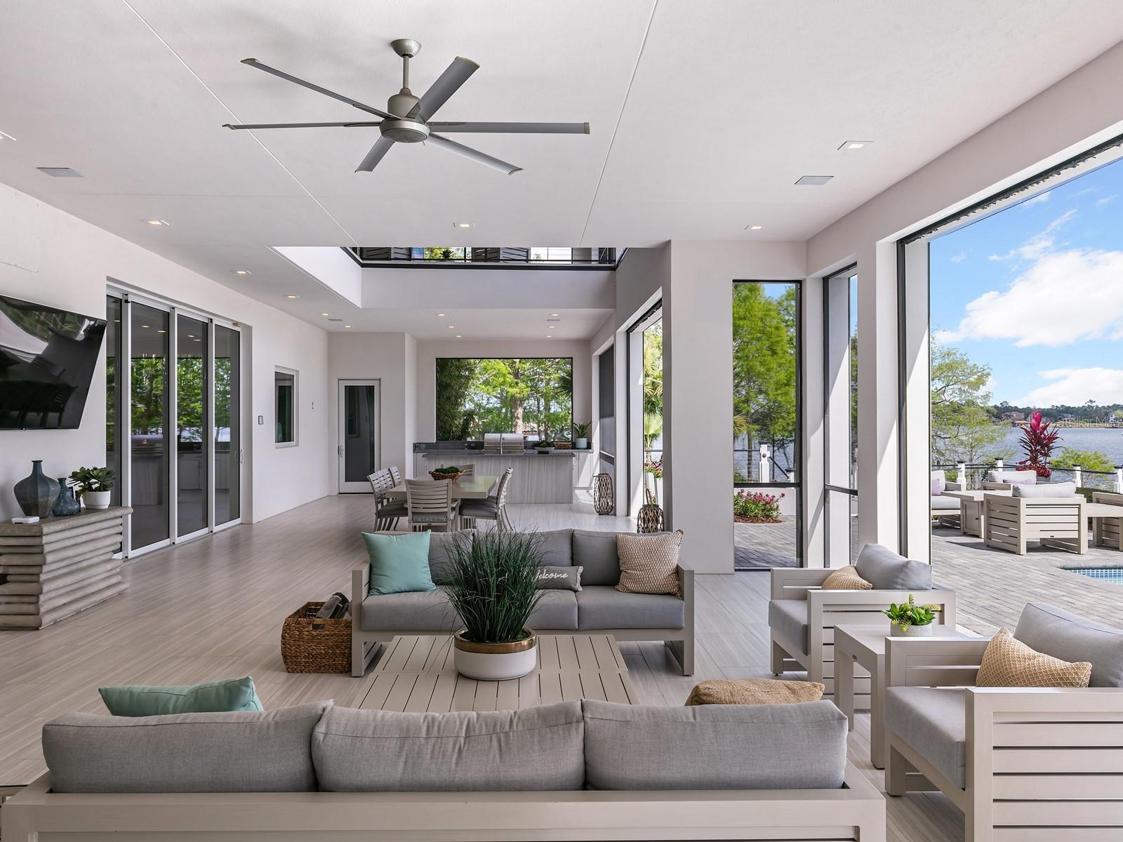 CASA DEL LAGO REP - Residential