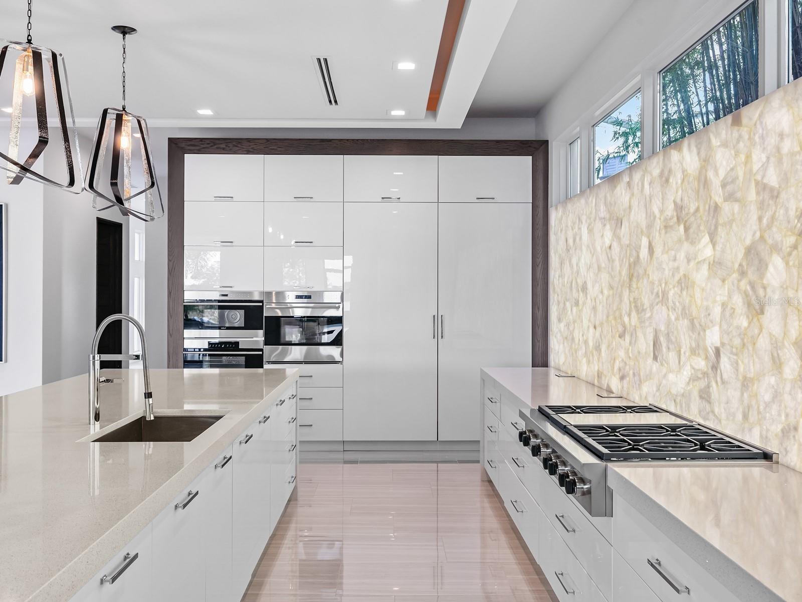 CASA DEL LAGO REP - Residential