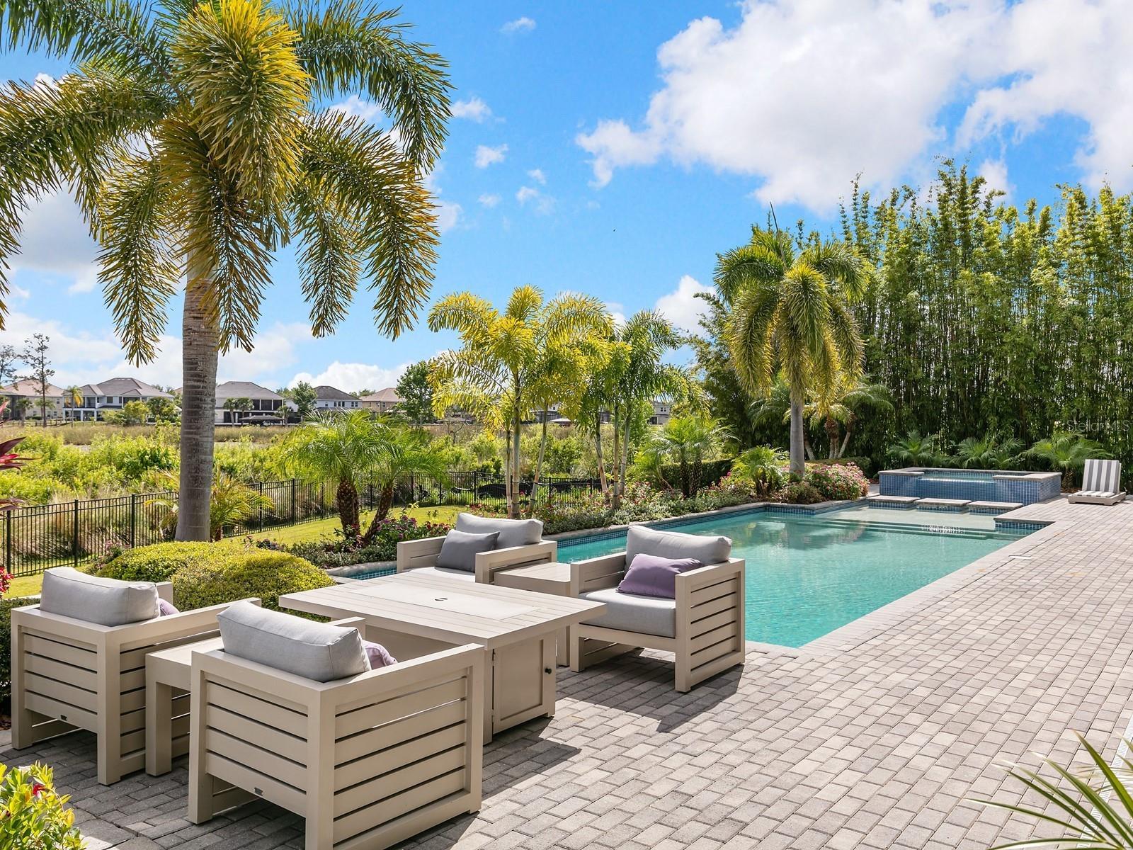 CASA DEL LAGO REP - Residential