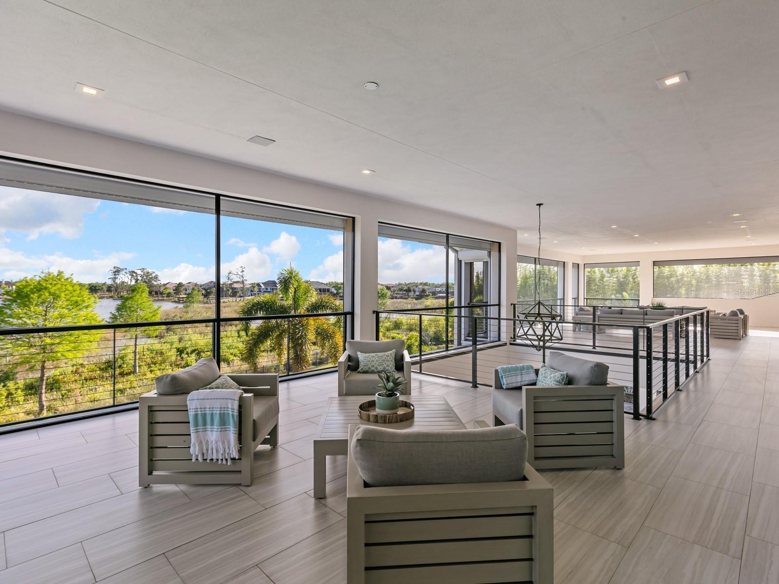 CASA DEL LAGO REP - Residential