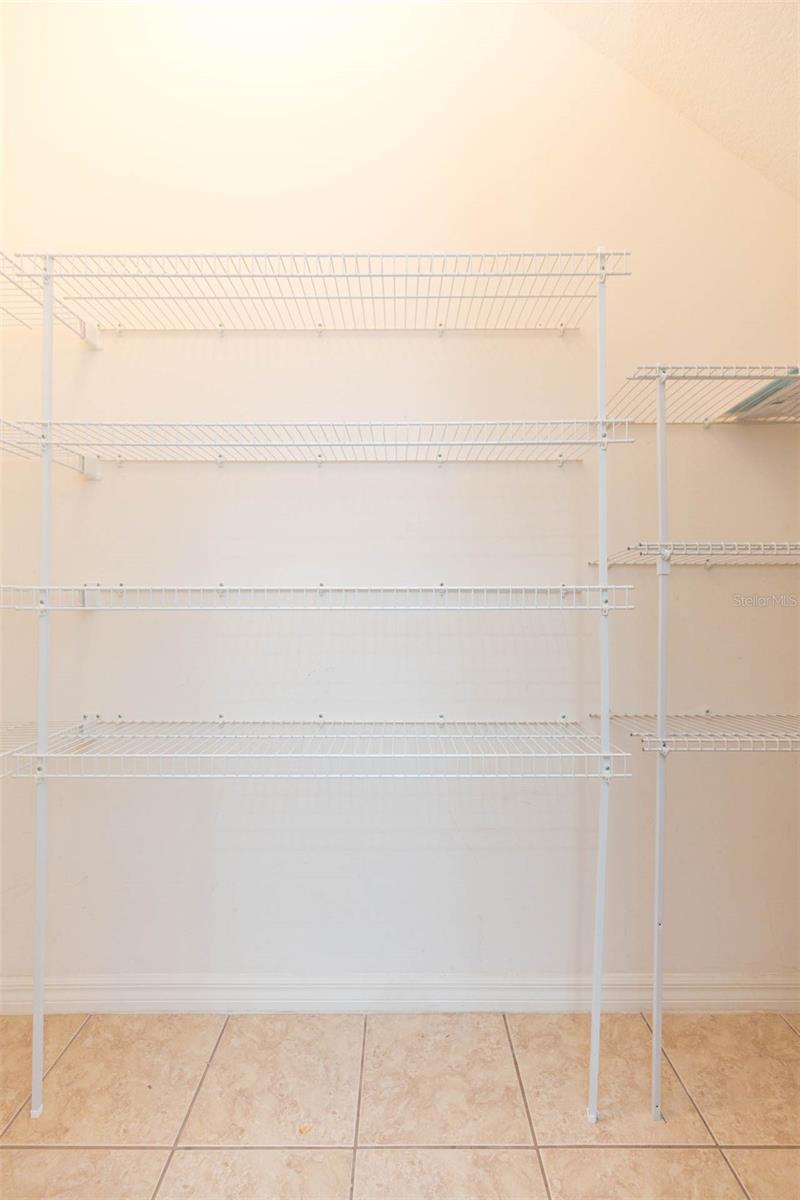 NASSAU POINTE TWNHOMES AT HERI - Residential Lease