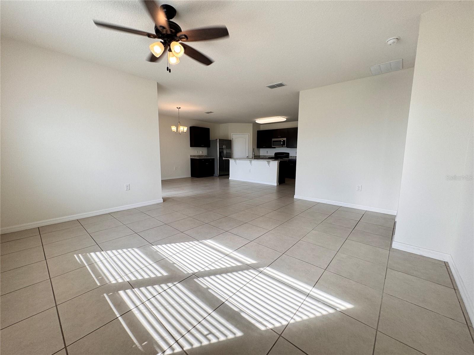 SUMMERS CORNER - Residential Lease