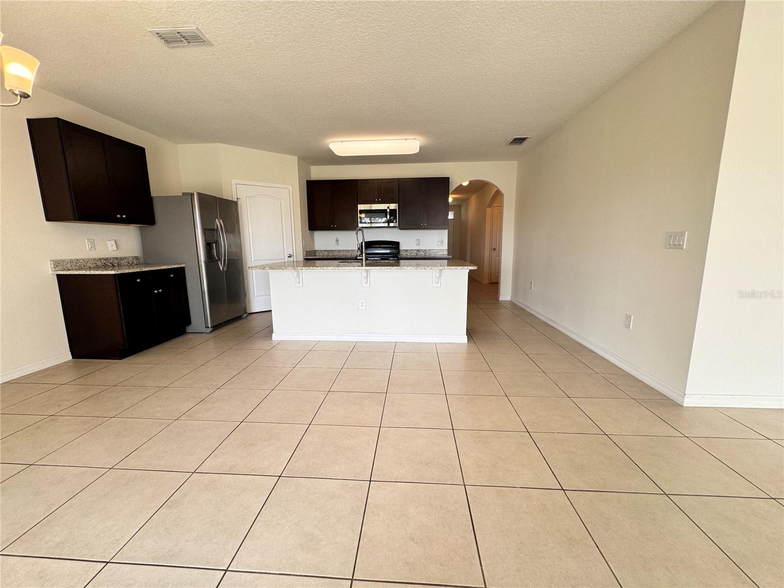 SUMMERS CORNER - Residential Lease