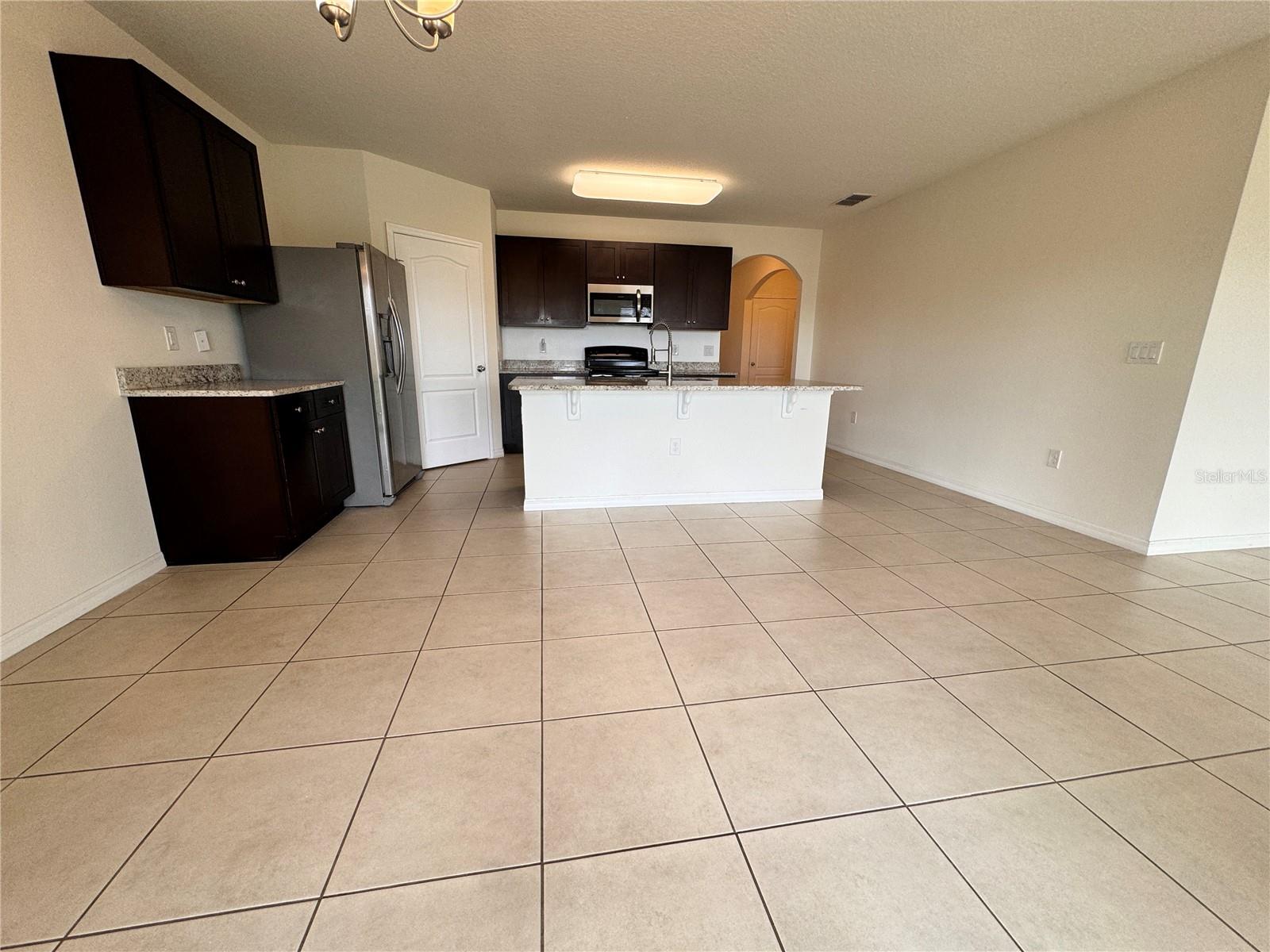SUMMERS CORNER - Residential Lease