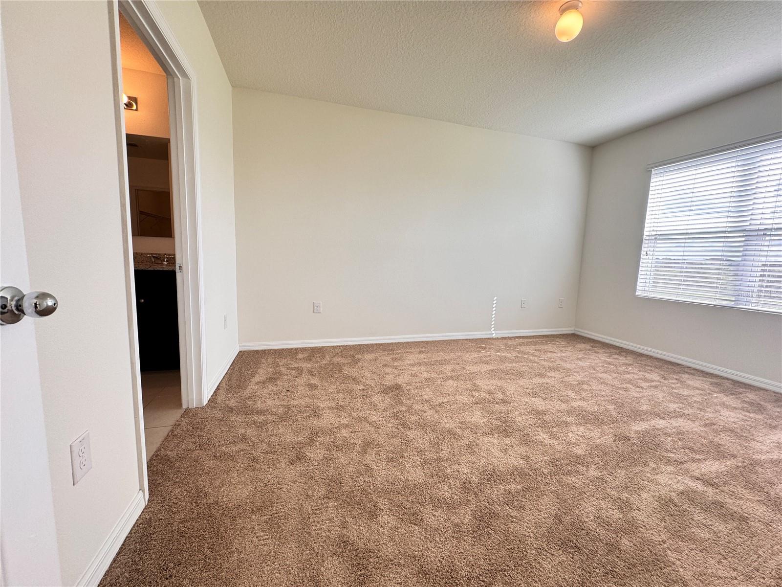 SUMMERS CORNER - Residential Lease